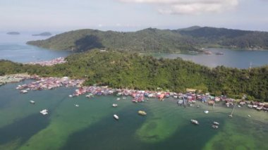 Gaya Adası 'ndaki Köylerin Sahnesi, Kota Kinabalu, Sabah Malezya