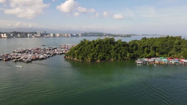 Die Landschaft Der Dörfer Auf Der Insel Gaya Kota Kinabalu — Stockvideo