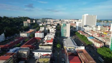 Kota Kinabalu, Sabah Malezya 14 Haziran 2022: Kota Kinabalu Şehir Merkezi Rıhtım ve Kordon Bölgesi