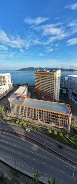 Kota Kinabalu, Sabah Malezya 14 Haziran 2022: Kota Kinabalu Şehir Merkezi Rıhtım ve Kordon Bölgesi