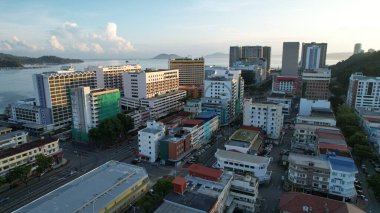 Kota Kinabalu, Sabah Malezya 14 Haziran 2022: Kota Kinabalu Şehir Merkezi Rıhtım ve Kordon Bölgesi