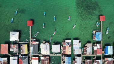 Kota Kinabalu, Sabah Malezya 14 Haziran 2022: Kota Kinabalu Şehir Merkezi Rıhtım ve Kordon Bölgesi