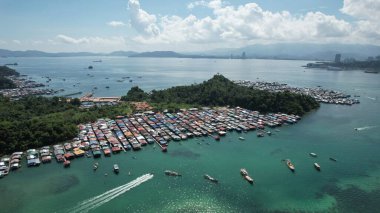 Kota Kinabalu, Sabah Malezya 14 Haziran 2022: Kota Kinabalu Şehir Merkezi Rıhtım ve Kordon Bölgesi