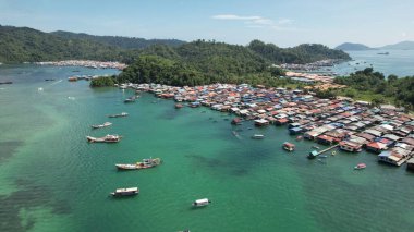 Kota Kinabalu, Sabah Malezya 14 Haziran 2022: Kota Kinabalu Şehir Merkezi Rıhtım ve Kordon Bölgesi