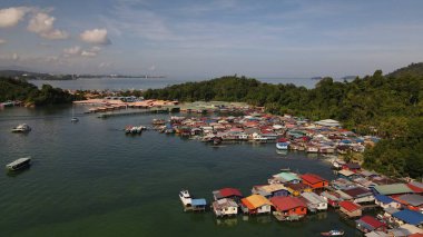 Kota Kinabalu, Sabah Malezya 14 Haziran 2022: Kota Kinabalu Şehir Merkezi Rıhtım ve Kordon Bölgesi