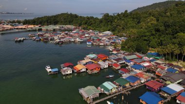 Kota Kinabalu, Sabah Malezya 14 Haziran 2022: Kota Kinabalu Şehir Merkezi Rıhtım ve Kordon Bölgesi