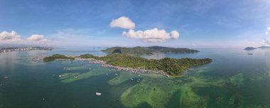 Kota Kinabalu, Sabah Malezya 14 Haziran 2022: Kota Kinabalu Şehir Merkezi Rıhtım ve Kordon Bölgesi