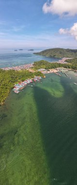 Kota Kinabalu, Sabah Malezya 14 Haziran 2022: Kota Kinabalu Şehir Merkezi Rıhtım ve Kordon Bölgesi