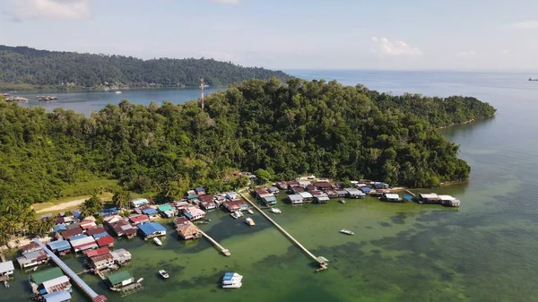 Kota Kinabalu, Sabah Malezya 14 Haziran 2022: Kota Kinabalu Şehir Merkezi Rıhtım ve Kordon Bölgesi