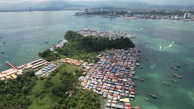 Kota Kinabalu, Sabah Malezya 14 Haziran 2022: Kota Kinabalu Şehir Merkezi Rıhtım ve Kordon Bölgesi