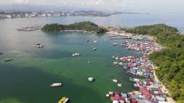 Kota Kinabalu, Sabah Malezya 14 Haziran 2022: Kota Kinabalu Şehir Merkezi Rıhtım ve Kordon Bölgesi
