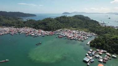 Kota Kinabalu, Sabah Malezya 14 Haziran 2022: Kota Kinabalu Şehir Merkezi Rıhtım ve Kordon Bölgesi