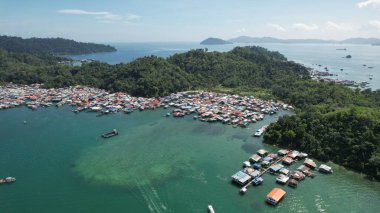Kota Kinabalu, Sabah Malezya 14 Haziran 2022: Kota Kinabalu Şehir Merkezi Rıhtım ve Kordon Bölgesi
