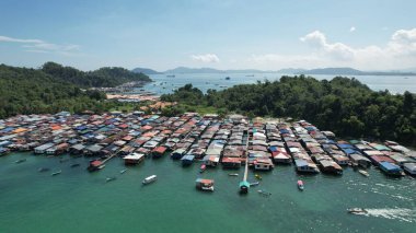 Kota Kinabalu, Sabah Malezya 14 Haziran 2022: Kota Kinabalu Şehir Merkezi Rıhtım ve Kordon Bölgesi