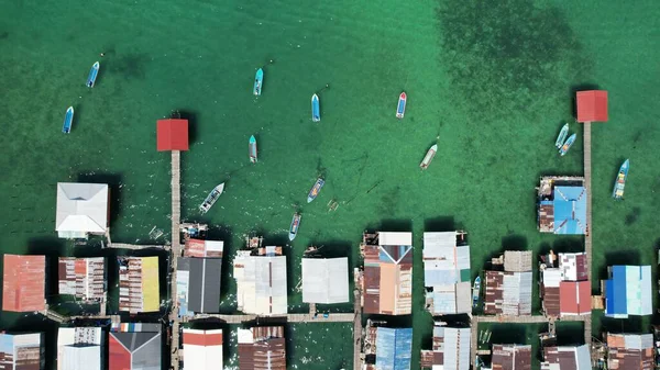 Kota Kinabalu, Sabah Malezya 14 Haziran 2022: Kota Kinabalu Şehir Merkezi Rıhtım ve Kordon Bölgesi