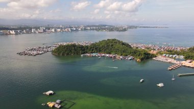 Kota Kinabalu, Sabah Malezya 14 Haziran 2022: Kota Kinabalu Şehir Merkezi Rıhtım ve Kordon Bölgesi