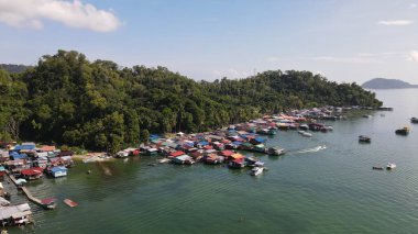 Kota Kinabalu, Sabah Malezya 14 Haziran 2022: Kota Kinabalu Şehir Merkezi Rıhtım ve Kordon Bölgesi