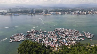 Kota Kinabalu, Sabah Malezya 14 Haziran 2022: Kota Kinabalu Şehir Merkezi Rıhtım ve Kordon Bölgesi