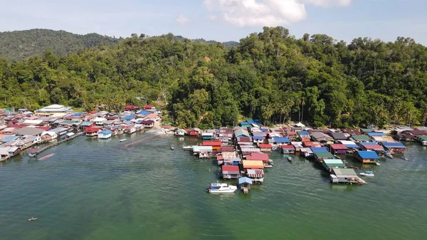 Kota Kinabalu, Sabah Malezya 14 Haziran 2022: Kota Kinabalu Şehir Merkezi Rıhtım ve Kordon Bölgesi