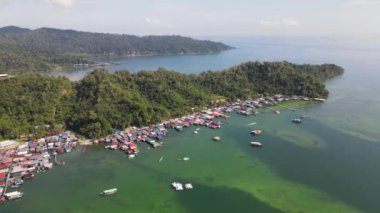 Kota Kinabalu, Sabah Malezya 14 Haziran 2022: Kota Kinabalu Şehir Merkezi Rıhtım ve Kordon Bölgesi