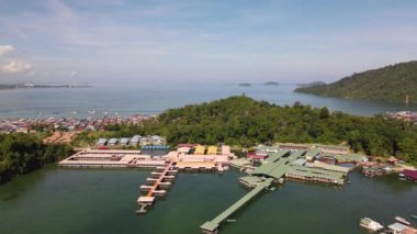 Kota Kinabalu, Sabah Malezya 14 Haziran 2022: Kota Kinabalu Şehir Merkezi Rıhtım ve Kordon Bölgesi