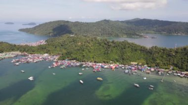 Kota Kinabalu, Sabah Malezya 14 Haziran 2022: Kota Kinabalu Şehir Merkezi Rıhtım ve Kordon Bölgesi