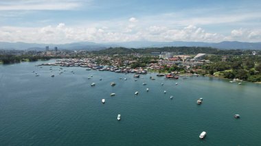 Kota Kinabalu, Sabah Malezya 14 Haziran 2022: Kota Kinabalu Şehir Merkezi Rıhtım ve Kordon Bölgesi