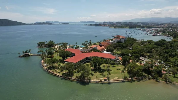 Kota Kinabalu, Sabah Malezya 14 Haziran 2022: Kota Kinabalu Şehir Merkezi Rıhtım ve Kordon Bölgesi