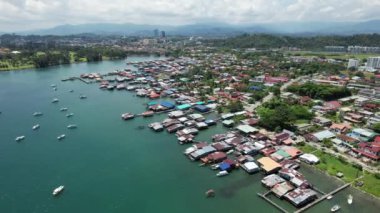 Kota Kinabalu, Sabah Malezya 14 Haziran 2022: Kota Kinabalu Şehir Merkezi Rıhtım ve Kordon Bölgesi