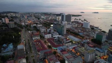 Kota Kinabalu, Sabah Malezya 14 Haziran 2022: Kota Kinabalu Şehir Merkezi Rıhtım ve Kordon Bölgesi