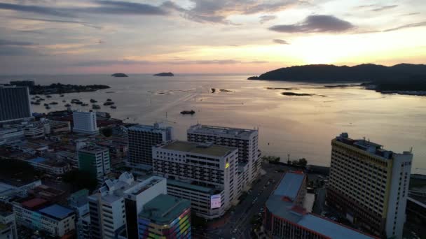 Kota Kinabalu Sabah Juni 2022 Kawasan Pantai Dan Esplanade Kota — Stok Video