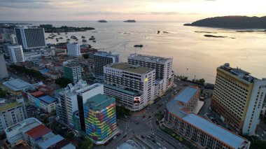 Kota Kinabalu, Sabah Malezya 14 Haziran 2022: Kota Kinabalu Şehir Merkezi Rıhtım ve Kordon Bölgesi