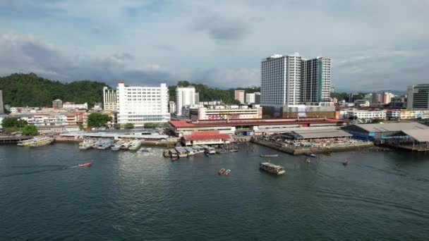 Kota Kinabalu Sabah Malaysia 2022 Waterfront Esplanade Area Kota Kinabalu — 비디오