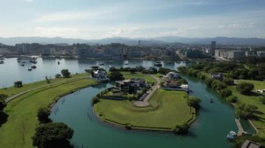 Kota Kinabalu, Sabah Malezya 14 Haziran 2022: Kota Kinabalu Şehir Merkezi Rıhtım ve Kordon Bölgesi