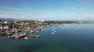 Kota Kinabalu, Sabah Malezya 14 Haziran 2022: Kota Kinabalu Şehir Merkezi Rıhtım ve Kordon Bölgesi