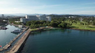 Kota Kinabalu, Sabah Malezya 14 Haziran 2022: Kota Kinabalu Şehir Merkezi Rıhtım ve Kordon Bölgesi