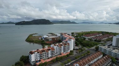 Langkawi 'nin Kent Simgeleri, Plajları ve Turist Çekimleri