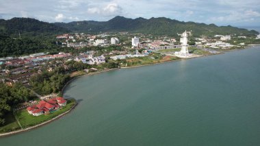 Langkawi 'nin Kent Simgeleri, Plajları ve Turist Çekimleri