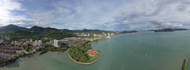 Langkawi 'nin Kent Simgeleri, Plajları ve Turist Çekimleri