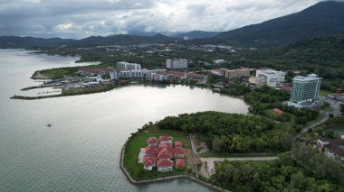 Langkawi 'nin Kent Simgeleri, Plajları ve Turist Çekimleri