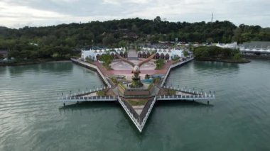 Langkawi 'nin Kent Simgeleri, Plajları ve Turist Çekimleri