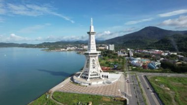 Langkawi 'nin Kent Simgeleri, Plajları ve Turist Çekimleri