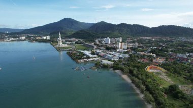 Langkawi 'nin Kent Simgeleri, Plajları ve Turist Çekimleri