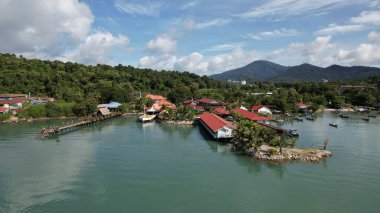 Langkawi 'nin Kent Simgeleri, Plajları ve Turist Çekimleri