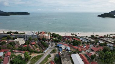 Langkawi 'nin Kent Simgeleri, Plajları ve Turist Çekimleri