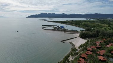 Langkawi 'nin Kent Simgeleri, Plajları ve Turist Çekimleri