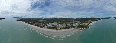 Langkawi 'nin Kent Simgeleri, Plajları ve Turist Çekimleri