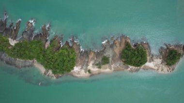 Langkawi 'nin Kent Simgeleri, Plajları ve Turist Çekimleri