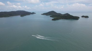 Langkawi 'nin Kent Simgeleri, Plajları ve Turist Çekimleri