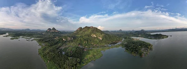 Perlis Malezya Daki Timah Tasoh Barajının Günbatımı Görünümü — Stok fotoğraf